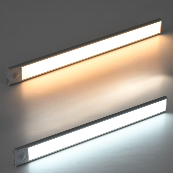 Lampe Sans Fil à Détecteur de Mouvement - Éclairage LED Rechargeable USB avec Support Magnétique
