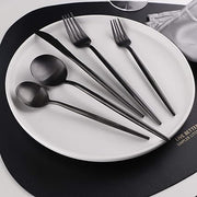 Ensemble de Couverts en Acier Inoxydable - Set de 36 Pièces pour les Repas