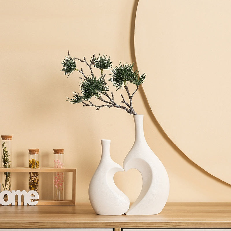 Vase en Céramique en Forme de Cœur – Vase Décoratif pour Fleurs Intérieures