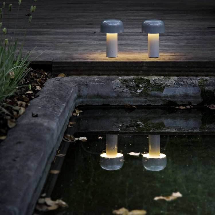 Lampe de Table LED - Éclairage Dimmable Trois Couleurs avec Commande Tactile et Recharge USB-C