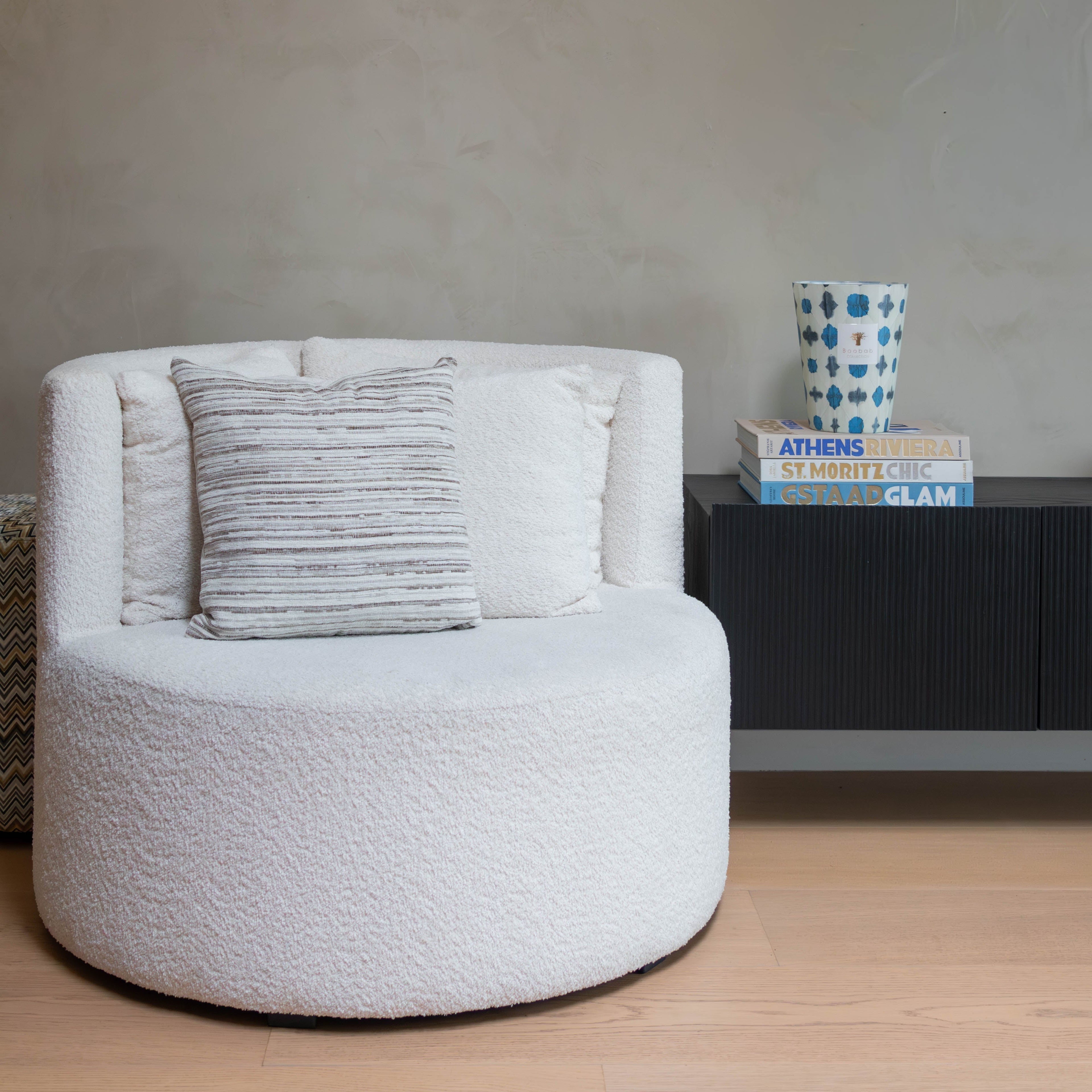 Coussin Motif Cosmos 45×45 cm – Coussin Décoratif en Polyester pour Canapé ou Lit