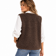 Gilet Femme en Laine - Coupe Regular avec Boutons et Design Sans Manches