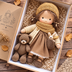 Poupée en Tissu Faite Main - Design Inspiré de Waldorf pour Jeu de Rôle et Décoration