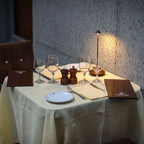 Lampe de Table LED Sans Fil - Éclairage Dimmable Rechargeable USB en Aluminium et Polycarbonate