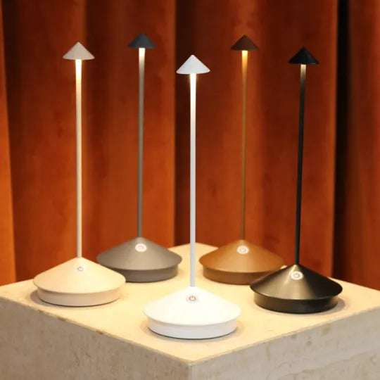 Lampe de Table LED Sans Fil - Éclairage Dimmable Rechargeable USB en Aluminium et Polycarbonate