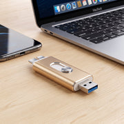 Clé USB 3-en-1 - Stockage USB 3.0 et Type-C avec Adaptateur OTG et Boîtier Métallique Pliable