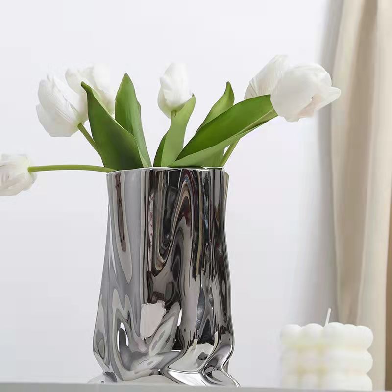 Vase Réfléchissant Argenté - Vase Décoratif en Céramique avec Finition en Électroplaqué
