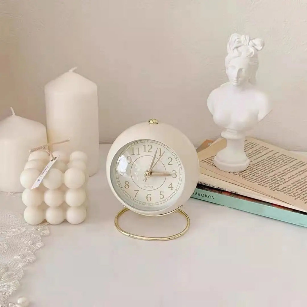 Timekeeper - Horloge de Table de Style Vintage Dark Academia