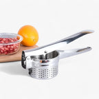 Presse-Purée en Acier Inoxydable - Presse Manuel pour Pommes de Terre, Légumes et Fruits