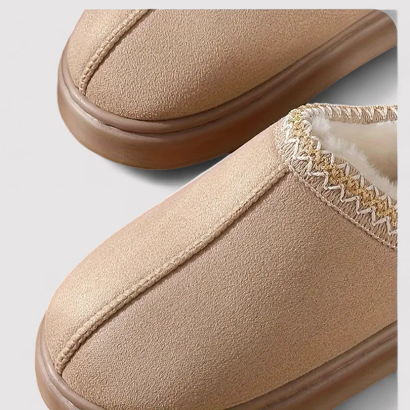 Chaussons Fermés Unisexes - Doublure Douce avec Semelle Antidérapante pour Usage Intérieur