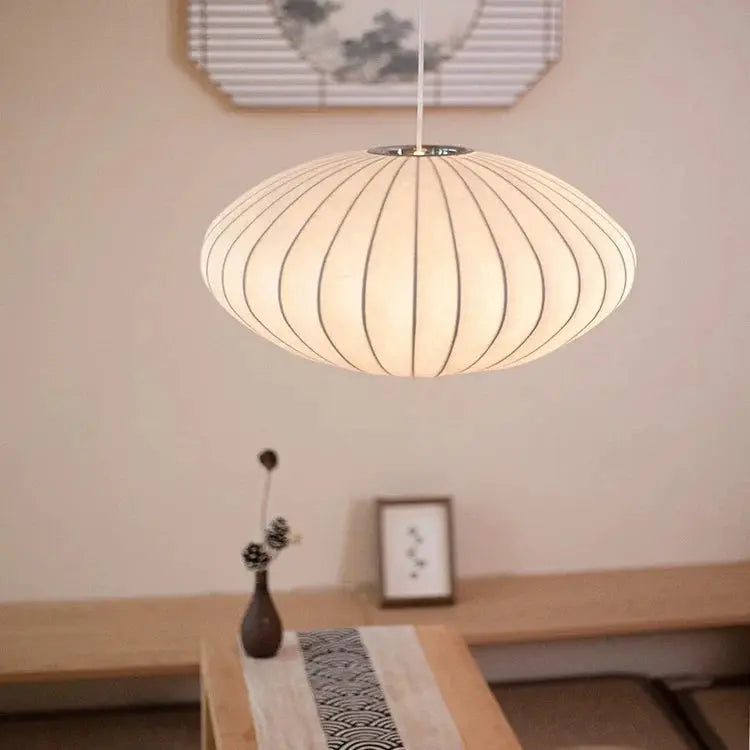 Tsukiyo - Suspension en Soie de Style Japandi pour la Décoration Intérieure