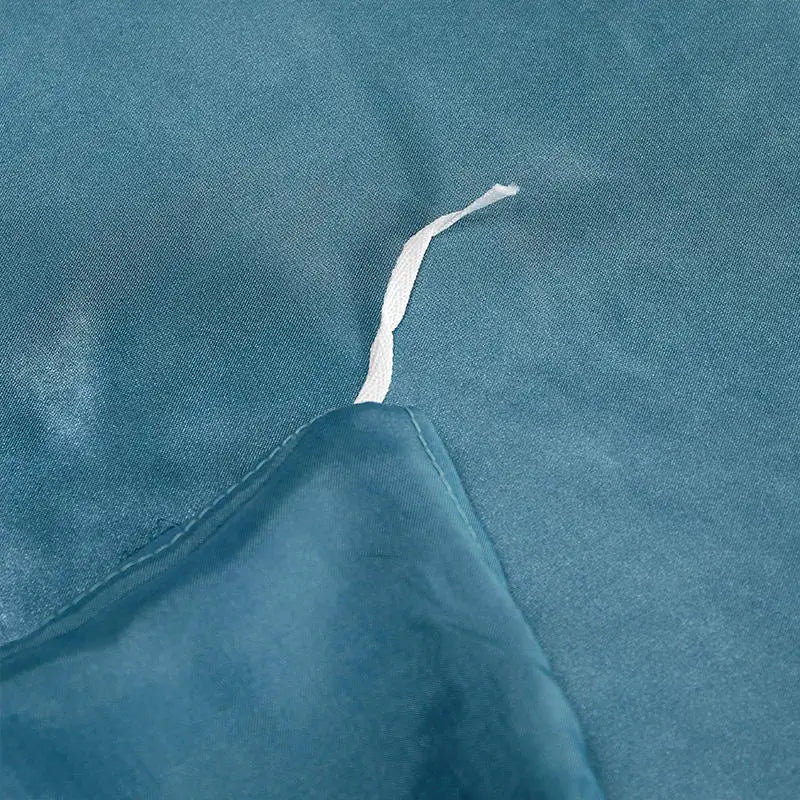 Parure de Housse de Couette en Satin à Finition Lisse – Literie Respirante pour Usage Quotidien