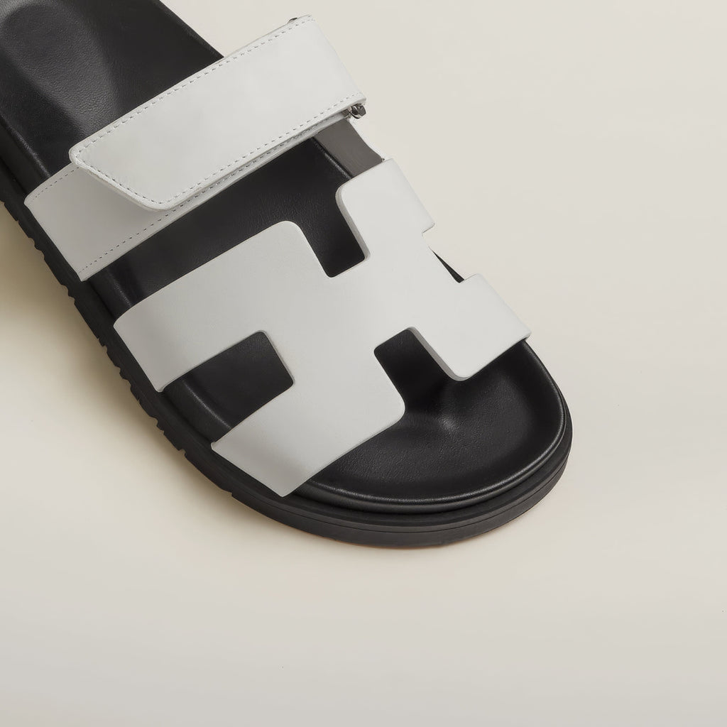 Sandales Plates Femme - Design Slip-On à Bout et Talon Ouverts avec Semelle Épaisse
